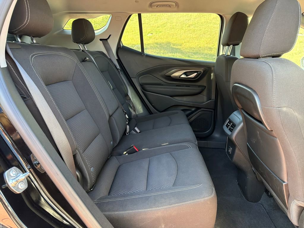 Used 2024 GMC Terrain SLE AWD/4WD image 26
