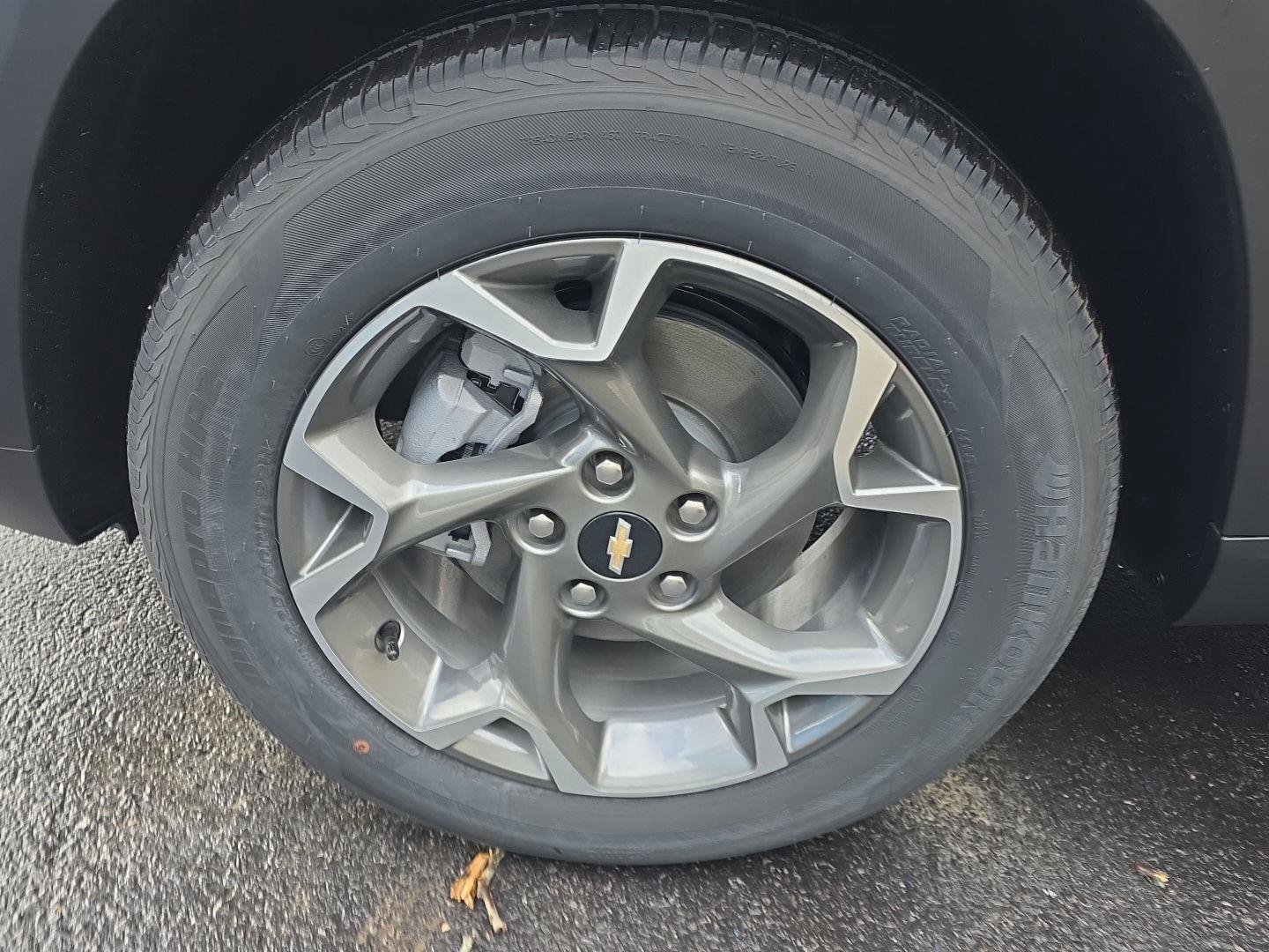 New 2025 Chevrolet Trax LT w/ Driver Confidence Package image 9