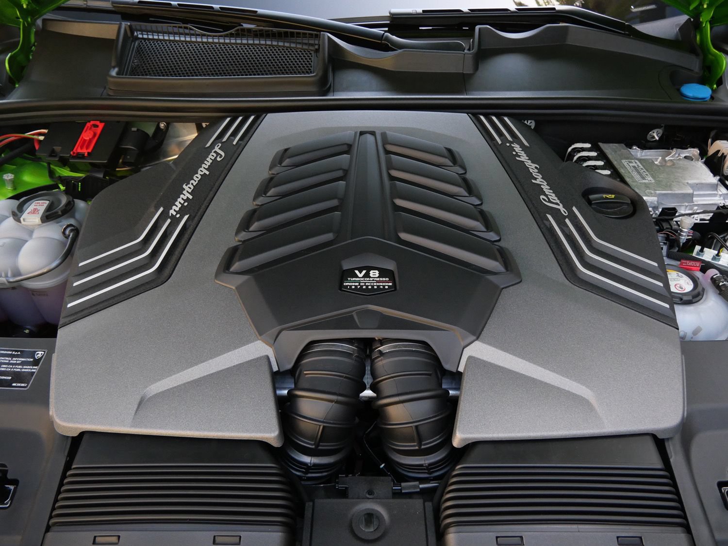 Used 2026 Lamborghini Urus S AWD/4WD image 29