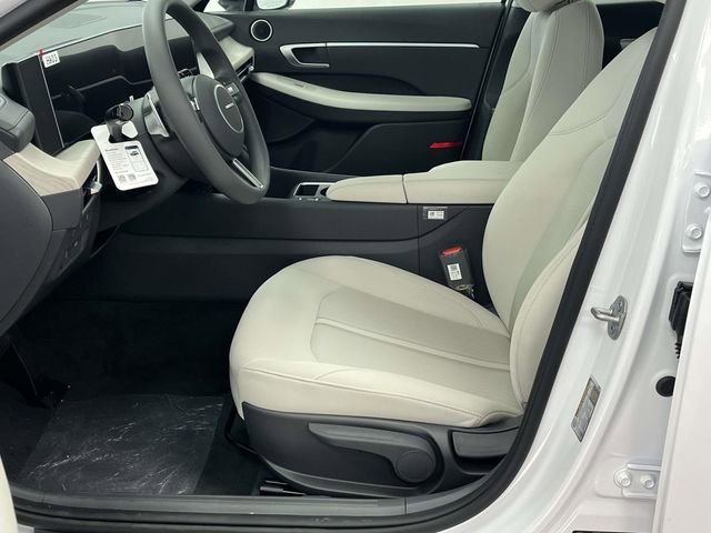 New 2026 Hyundai Sonata Blue FWD image 11