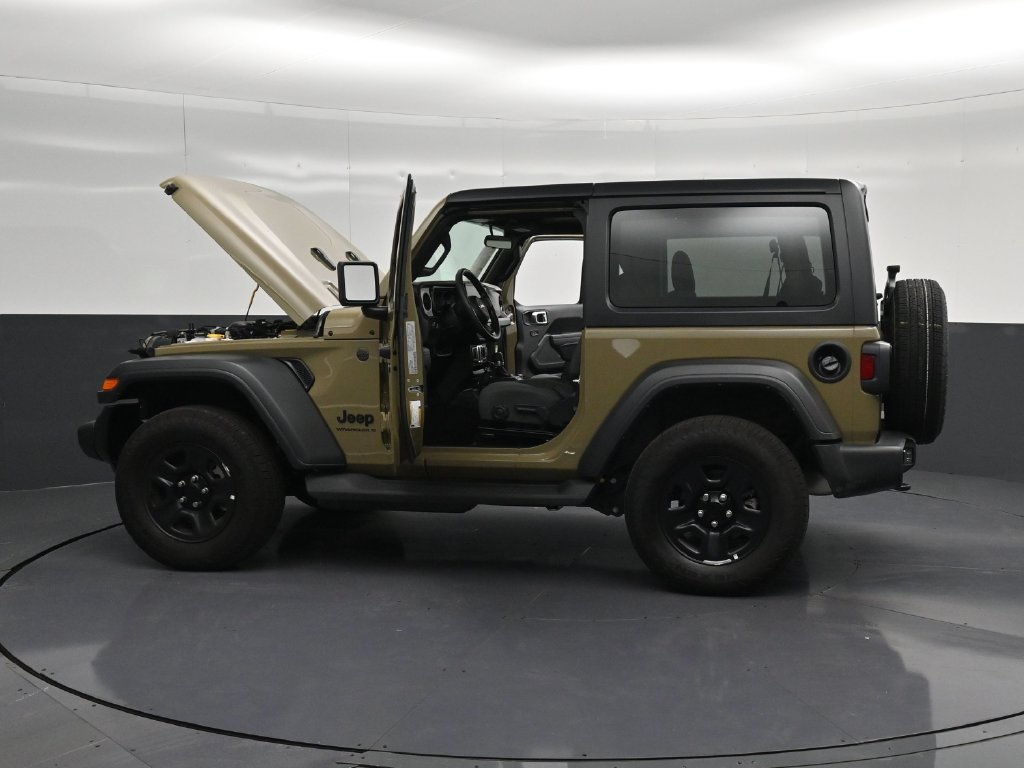 Used 2026 Jeep Wrangler Sport AWD/4WD image 37