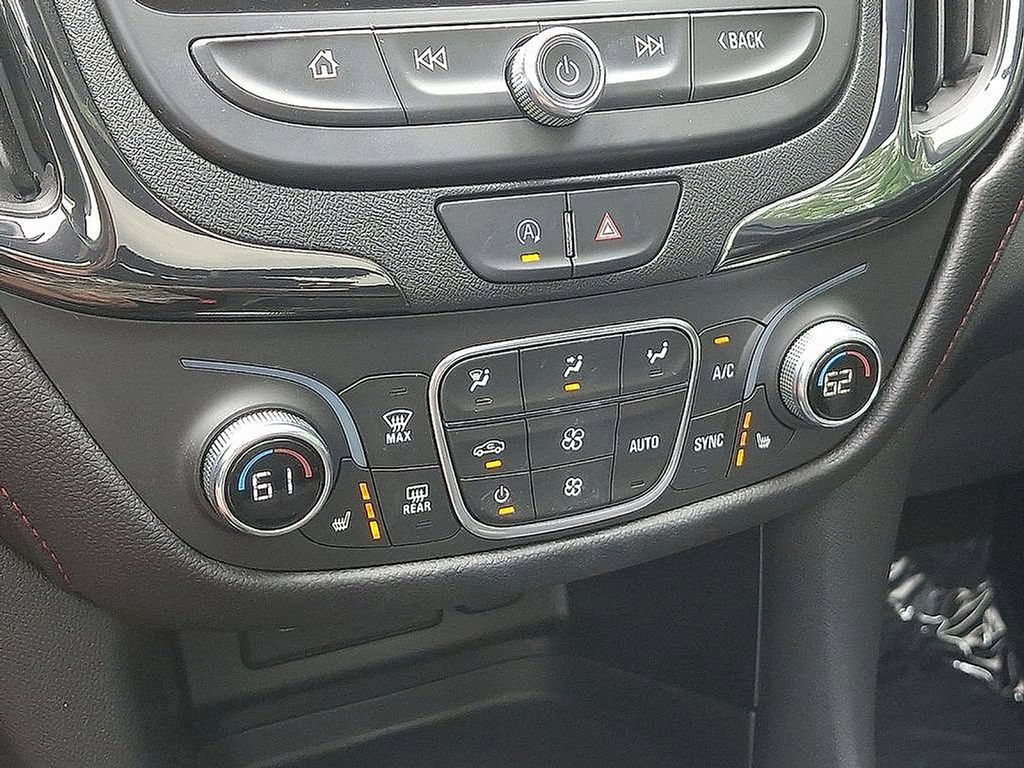 Certified 2023 Chevrolet Equinox RS w/ RS Leather Package AWD/4WD image 17