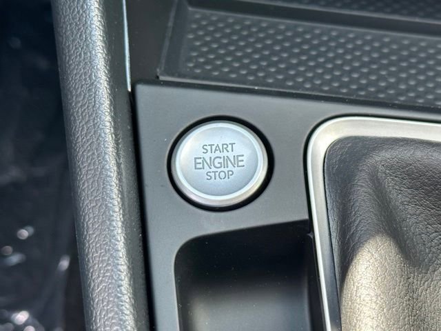 New 2026 Volkswagen Jetta SE FWD image 36