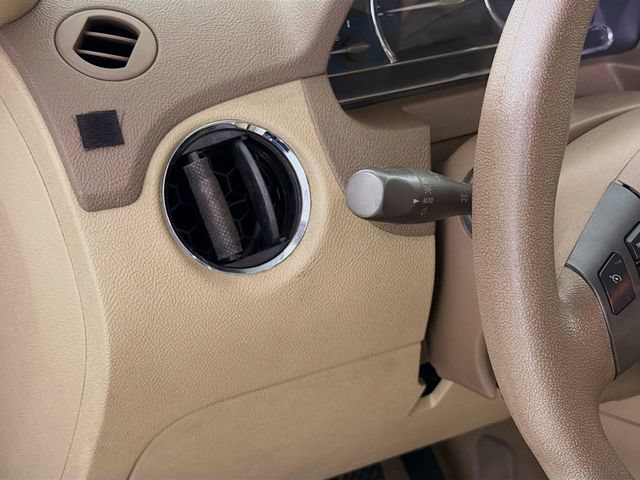 Used 2009 Chevrolet HHR LT FWD image 7