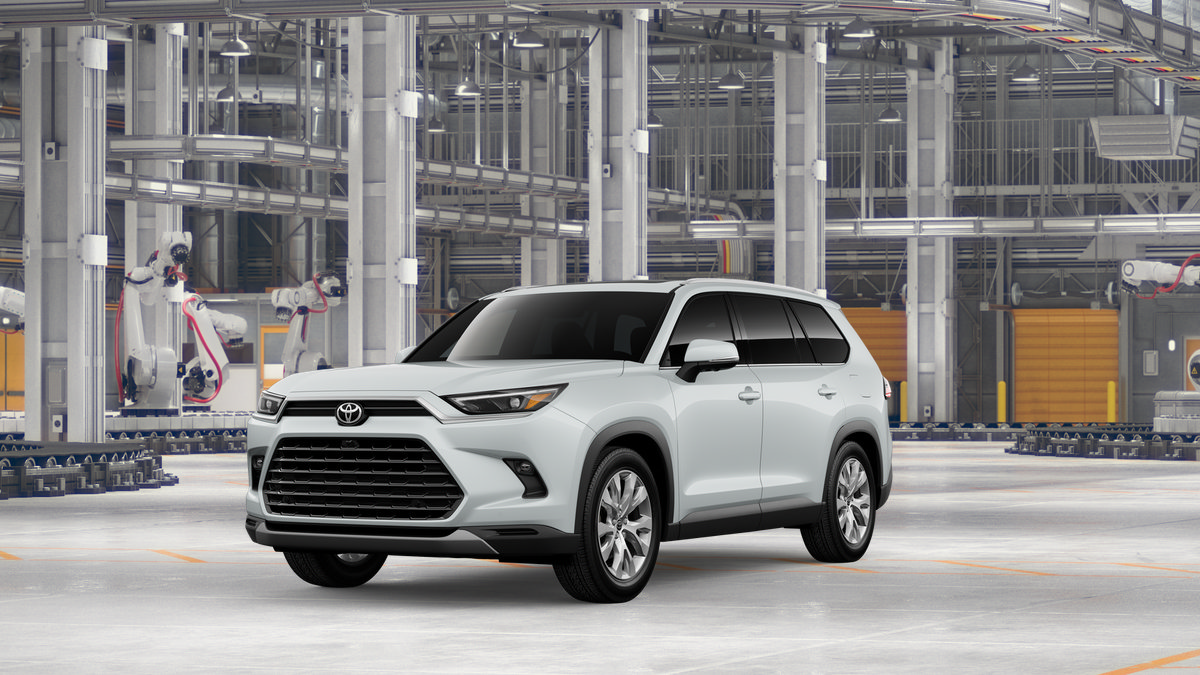 New 2026 Toyota Grand Highlander AWD Hybrid video 1
