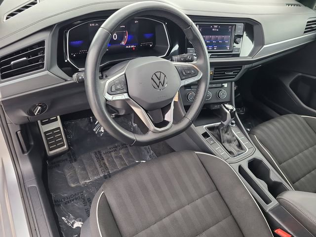 Used 2023 Volkswagen Jetta Sport image 19