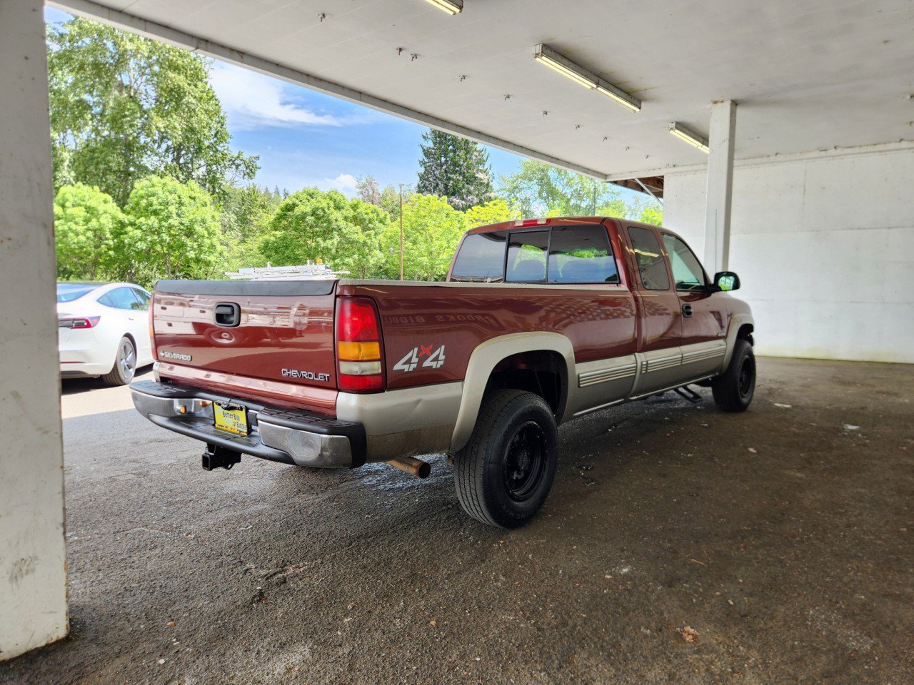 Used 1999 Chevrolet Silverado 2500 LT AWD/4WD image 3