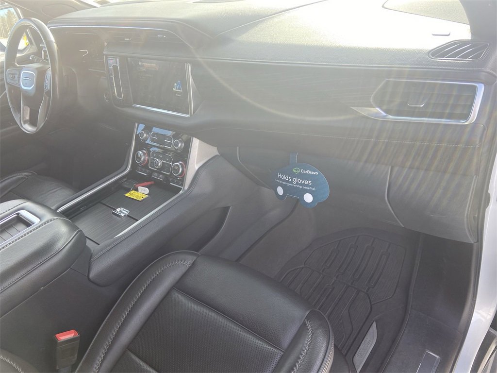 Certified 2022 GMC Yukon Denali w/ Denali Premium Package image 30
