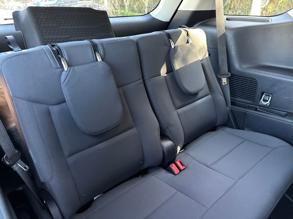 Used 2025 Ford Explorer Active image 30