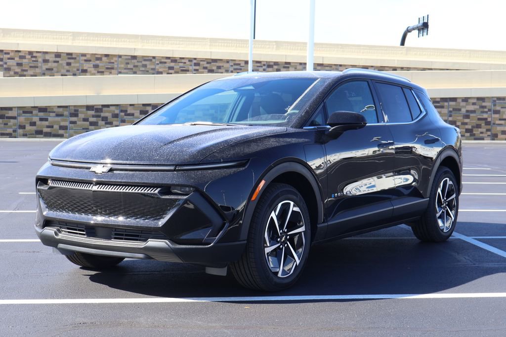 New 2026 Chevrolet Equinox EV LT image 1