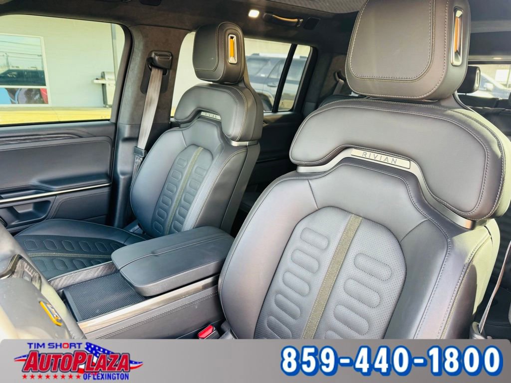 Used 2022 Rivian R1S Launch Edition image 39