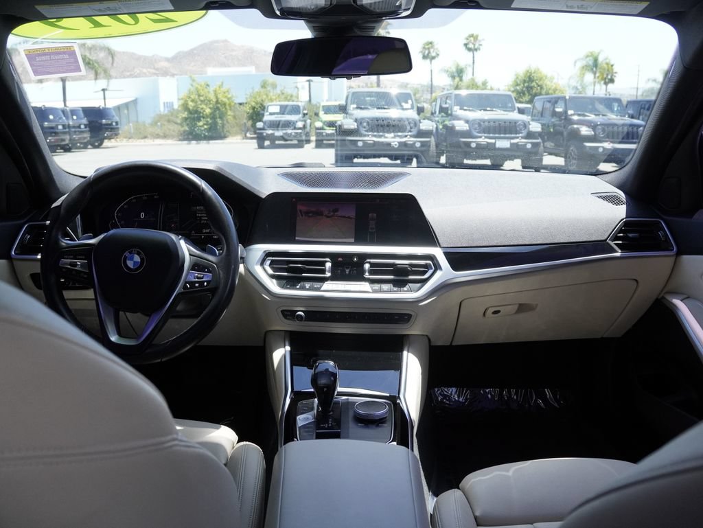 Used 2019 BMW 330i Sedan w/ Driving Assistance Package RWD image 32