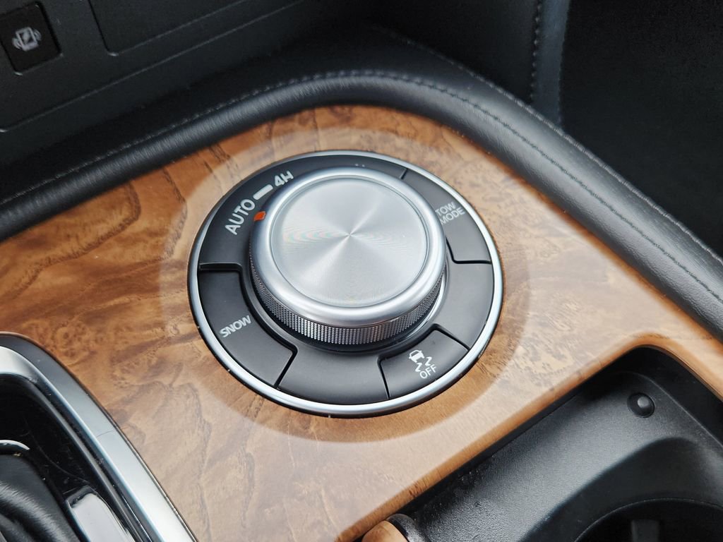 Used 2022 Nissan Armada SL AWD/4WD image 30