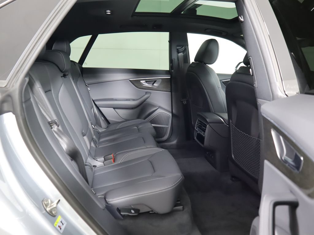 New 2025 Audi Q8 Premium Plus image 23