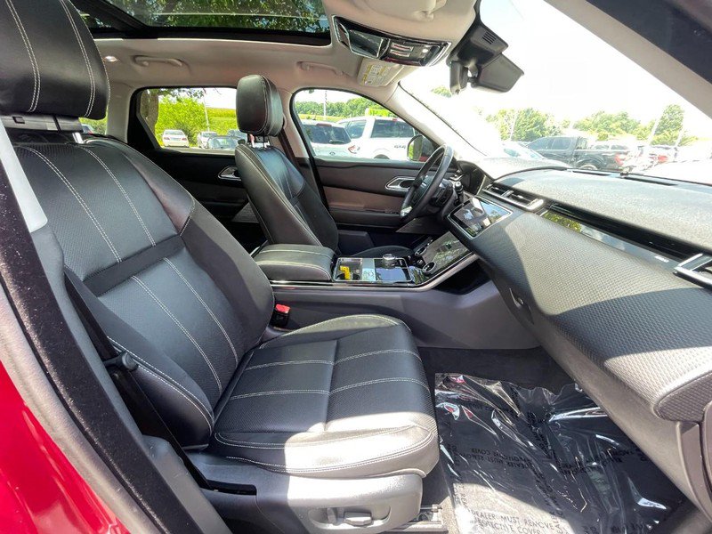Used 2018 Land Rover Range Rover Velar S AWD/4WD image 8