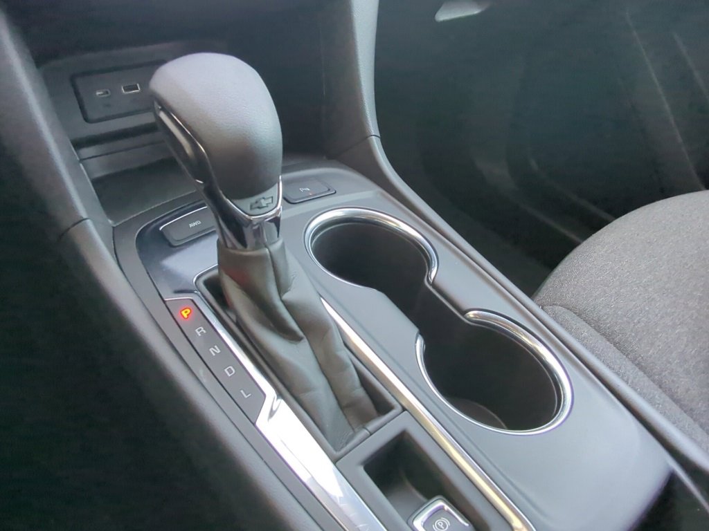 Used 2024 Chevrolet Equinox LT image 30