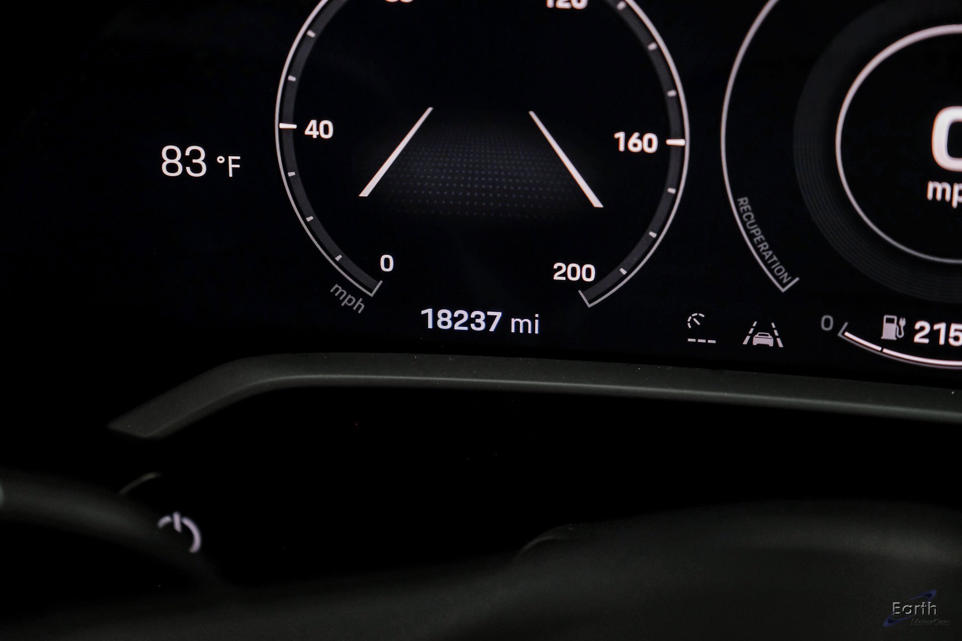 Used 2020 Porsche Taycan Turbo S image 65