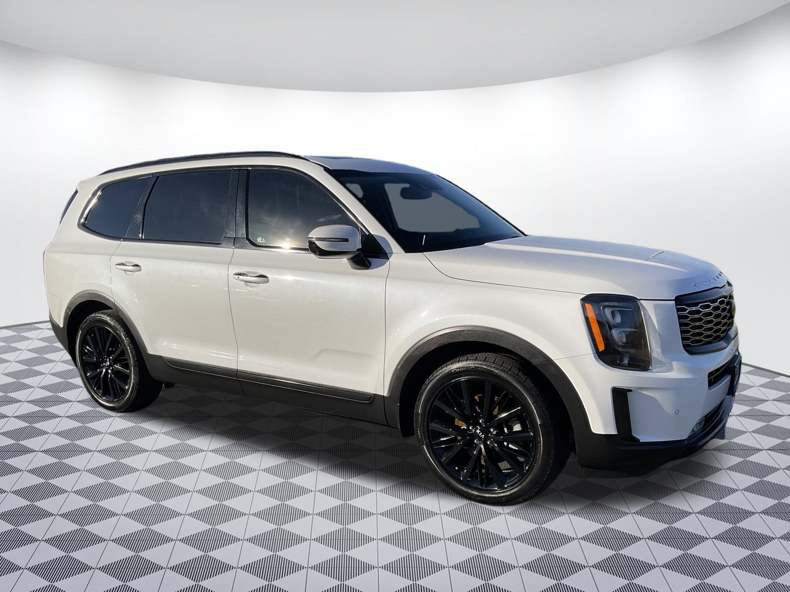 Used 2020 Kia Telluride SX image 1