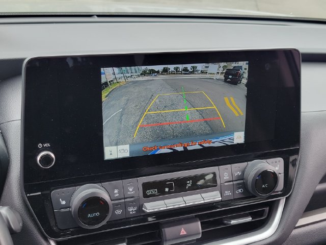 Used 2024 Toyota Grand Highlander FWD image 12