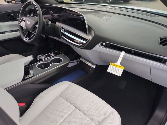 New 2026 Cadillac Lyriq Sport RWD image 28