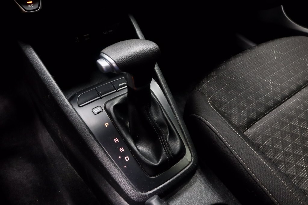 Used 2019 Kia Rio S FWD image 30
