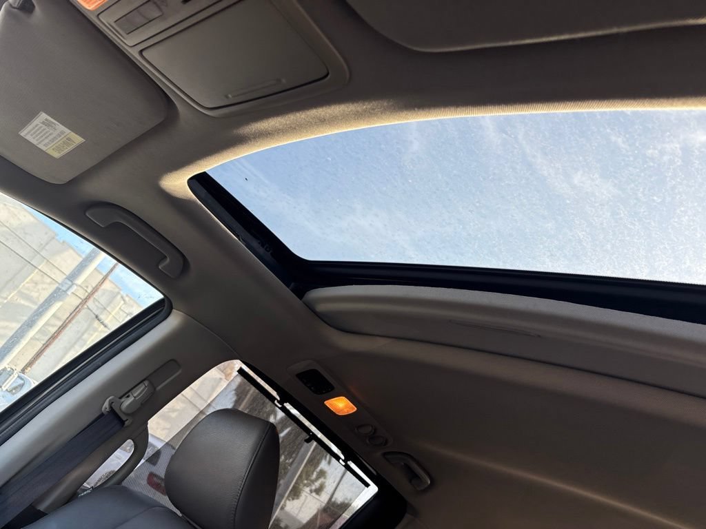 Used 2014 Honda Odyssey EX-L image 32