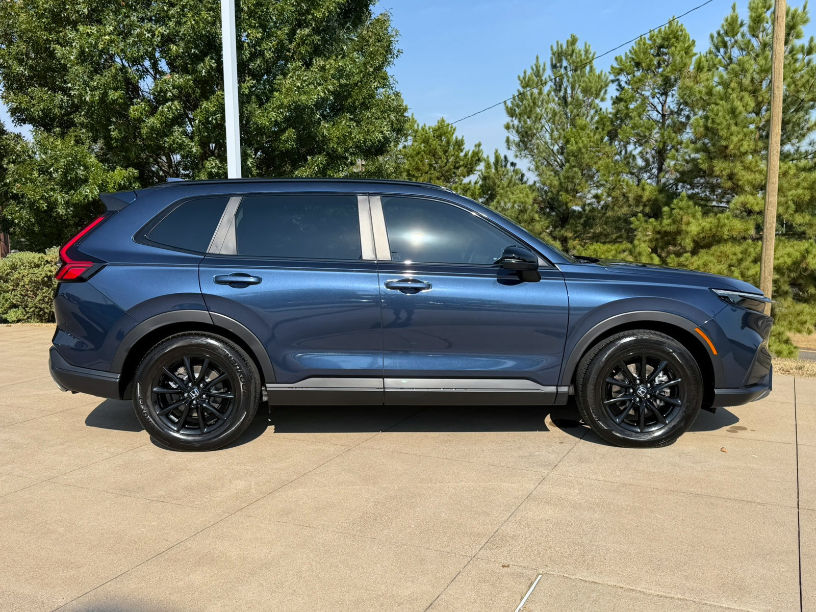 Used 2026 Honda CR-V Sport image 7