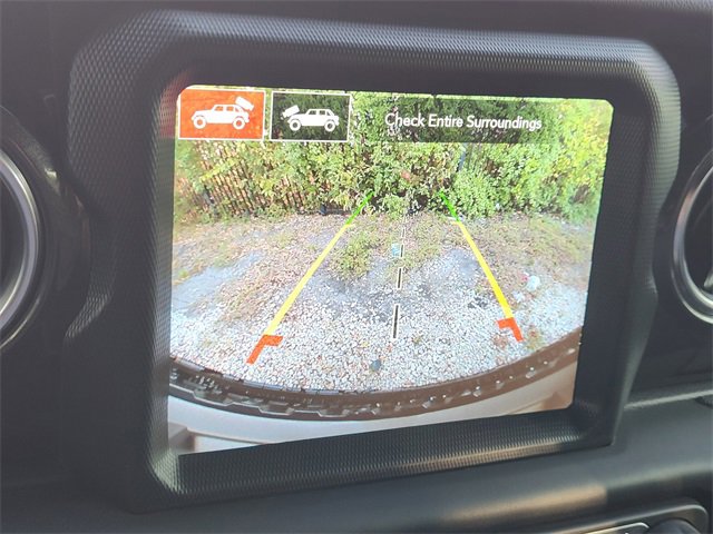 Used 2021 Jeep Wrangler Unlimited Rubicon w/ Trailer Tow Package image 25