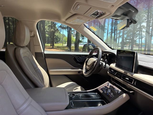 Used 2020 Lincoln Aviator Reserve w/ Elements Package Plus RWD image 23