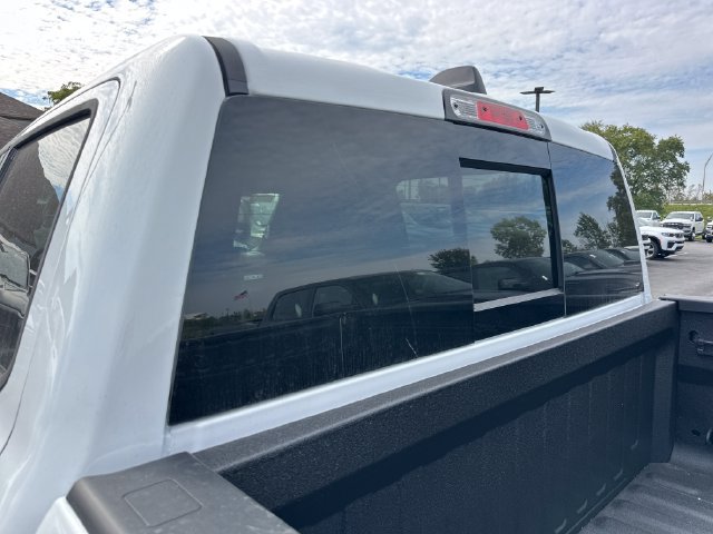 New 2027 RAM 1500 4x4 Crew Cab image 8