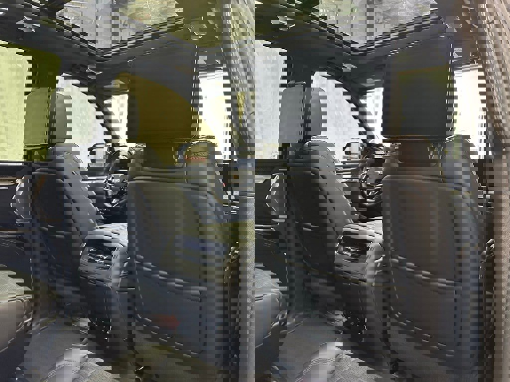 Used 2025 Cadillac Escalade V image 64