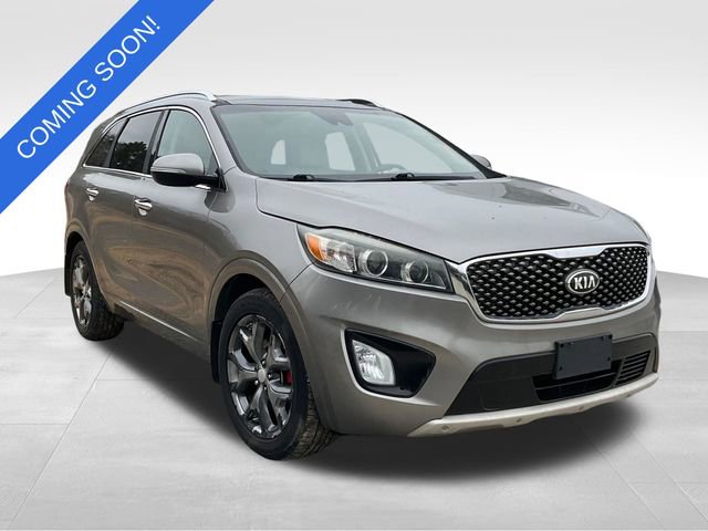 Used 2017 Kia Sorento SX image 1