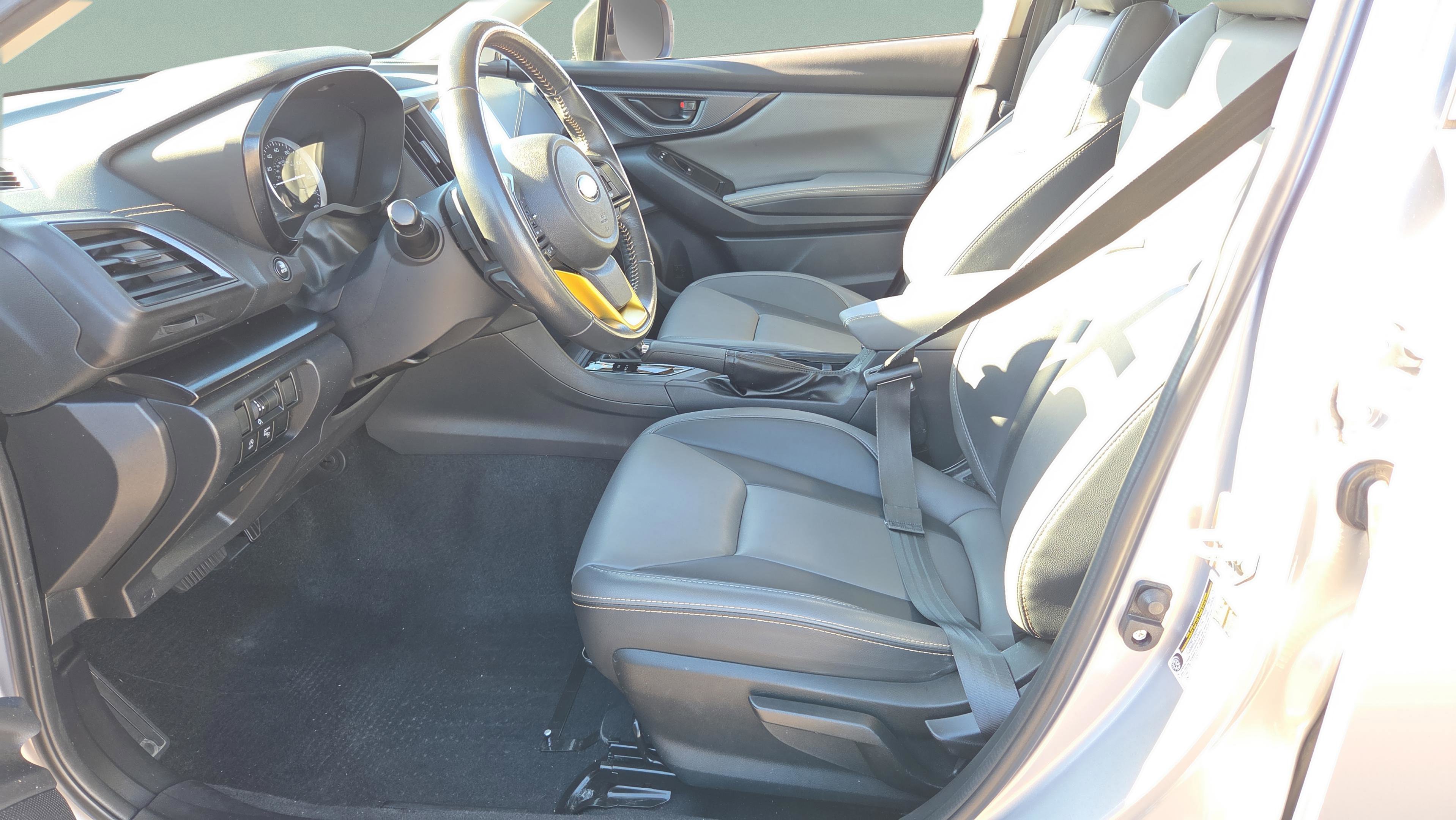 Used 2022 Subaru Crosstrek 2.5i Sport w/ Moonroof Package image 27