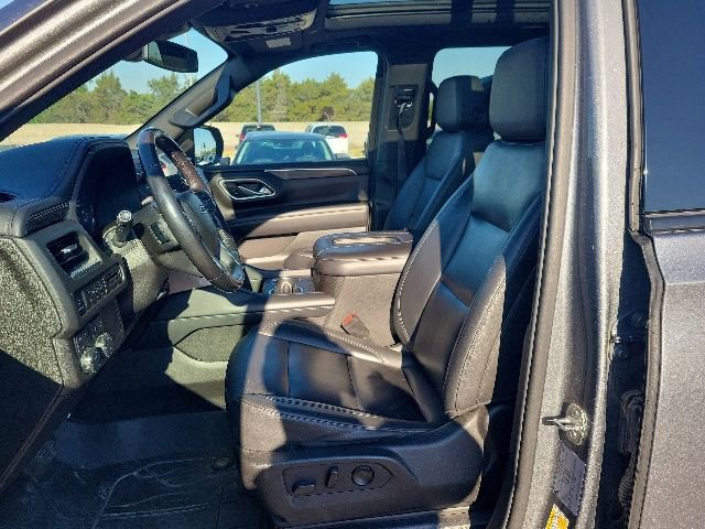 Used 2021 Chevrolet Suburban Z71 w/ Rear Media and Nav Package AWD/4WD image 21