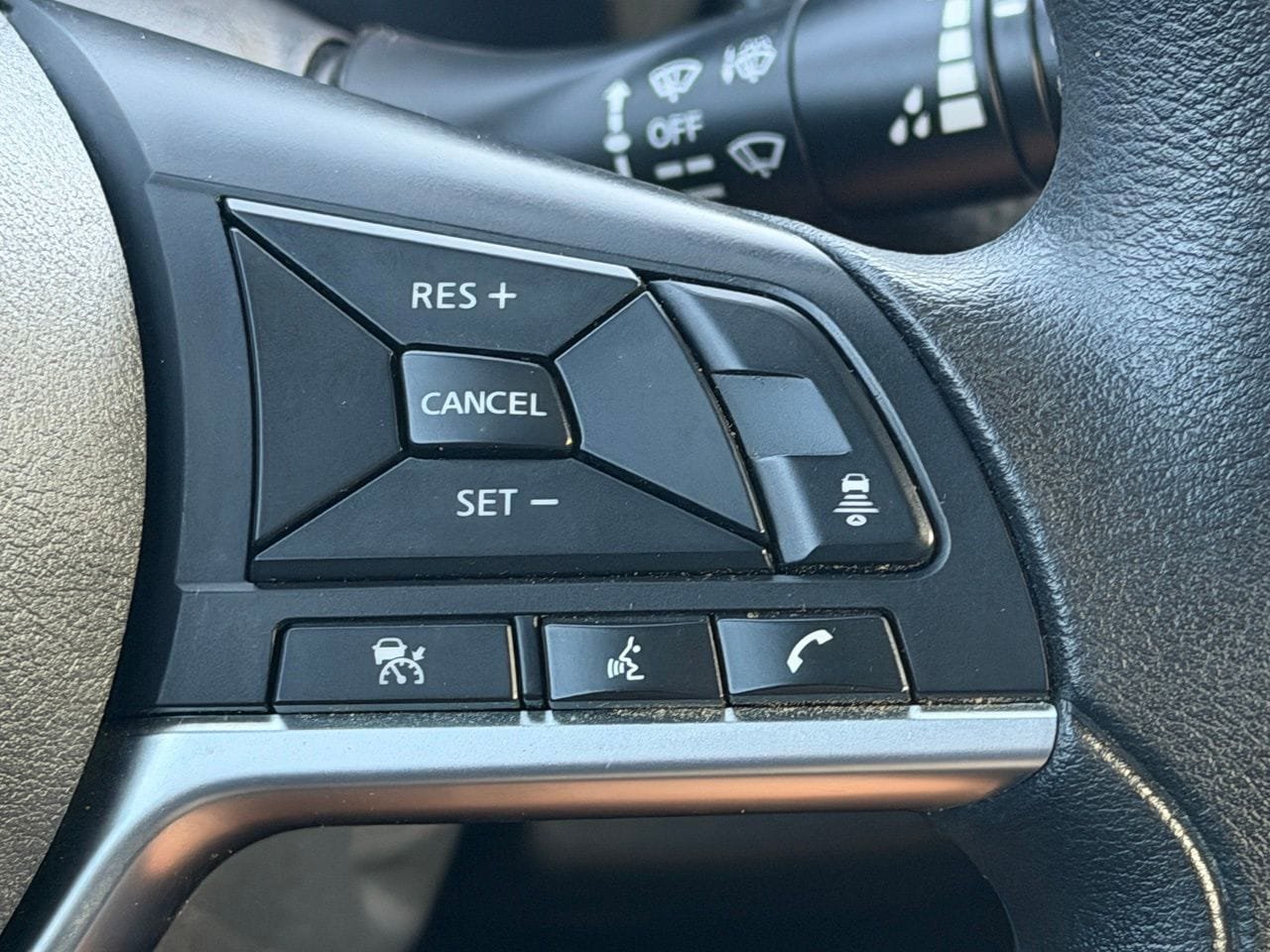 Certified 2024 Nissan Kicks SV FWD image 19