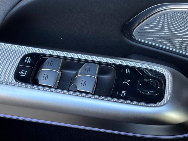 New 2027 Mercedes-Benz E 450 4MATIC Sedan image 37