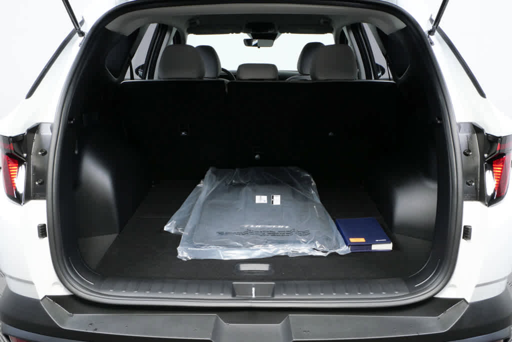 New 2026 Hyundai Tucson SE image 27
