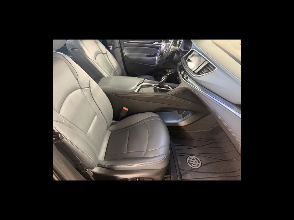 Used 2019 Buick Enclave Premium w/ Experience Buick Package FWD image 18