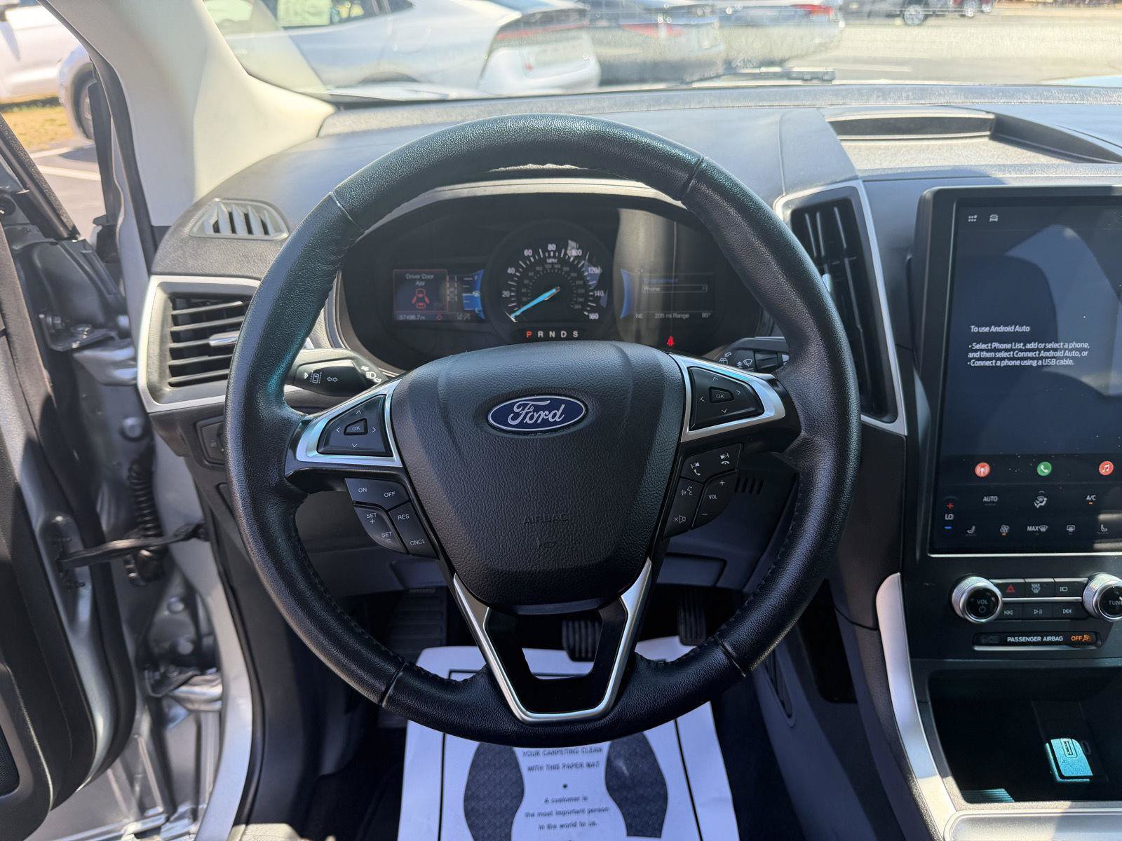 Used 2024 Ford Edge SEL AWD/4WD image 17