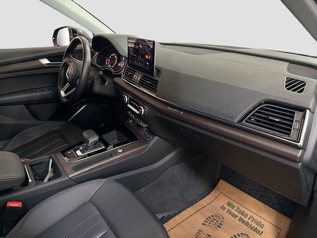 Used 2021 Audi Q5 2.0T Premium AWD/4WD image 30