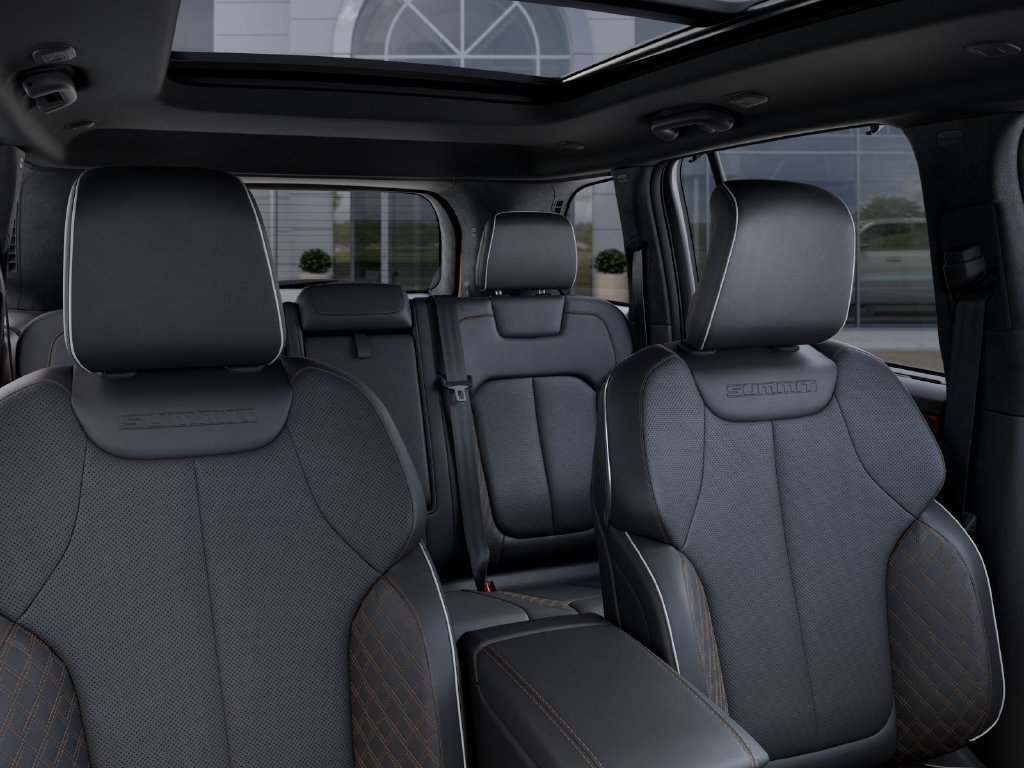New 2027 Jeep Grand Cherokee Summit AWD/4WD image 27
