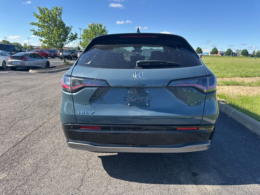 Used 2024 Honda HR-V EX-L image 10