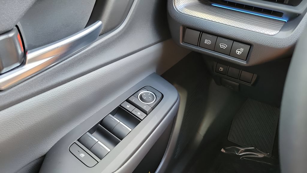 Certified 2026 Toyota Prius XLE FWD image 20