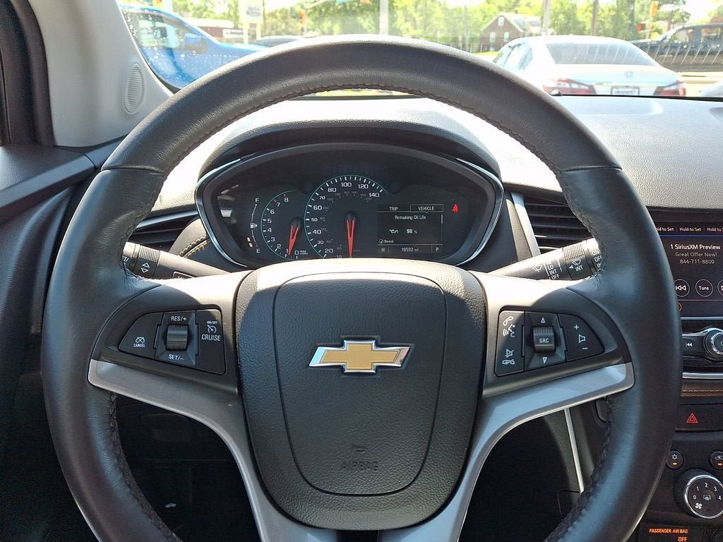 Certified 2022 Chevrolet Trax LT w/ Driver Confidence Package AWD/4WD image 19