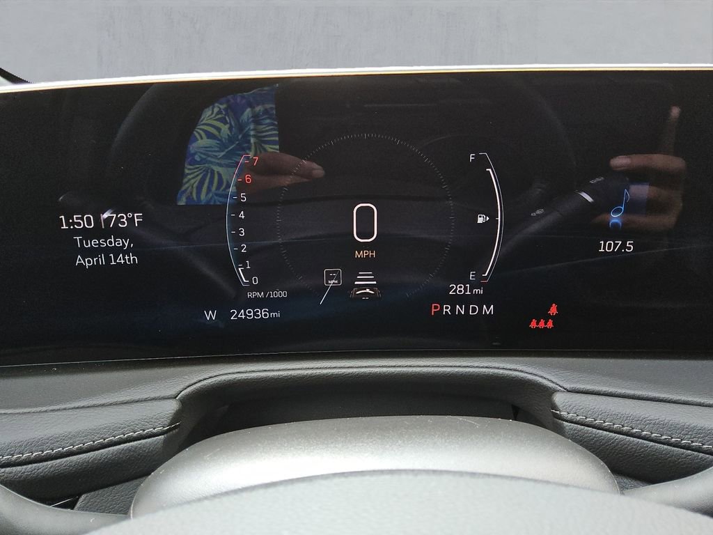 Used 2025 Cadillac XT4 Premium Luxury image 27