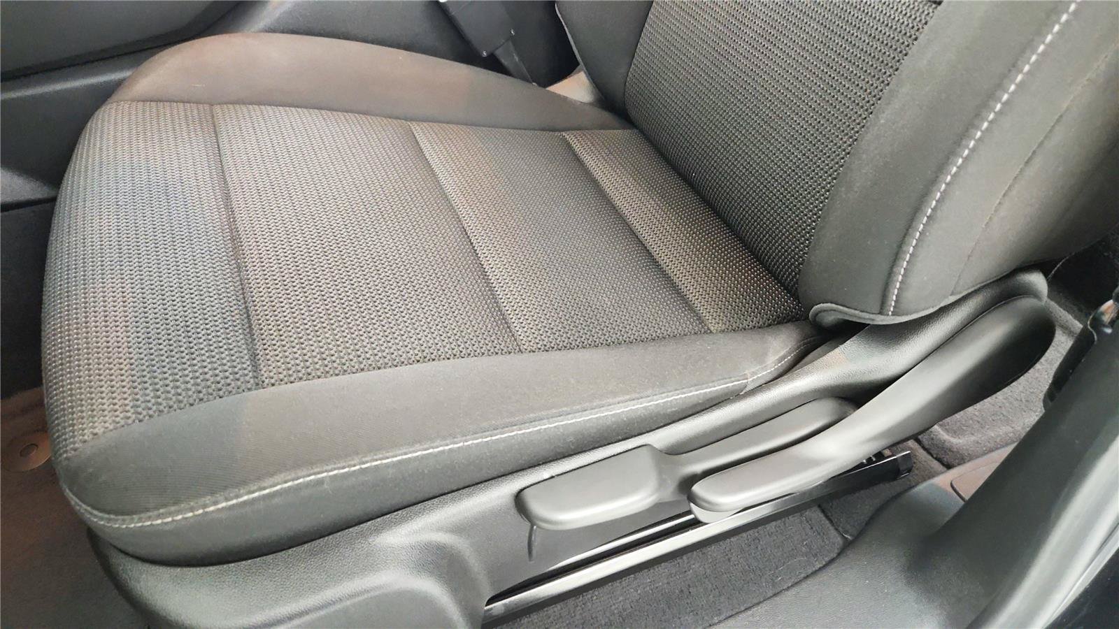 Used 2025 GMC Canyon Elevation RWD image 14
