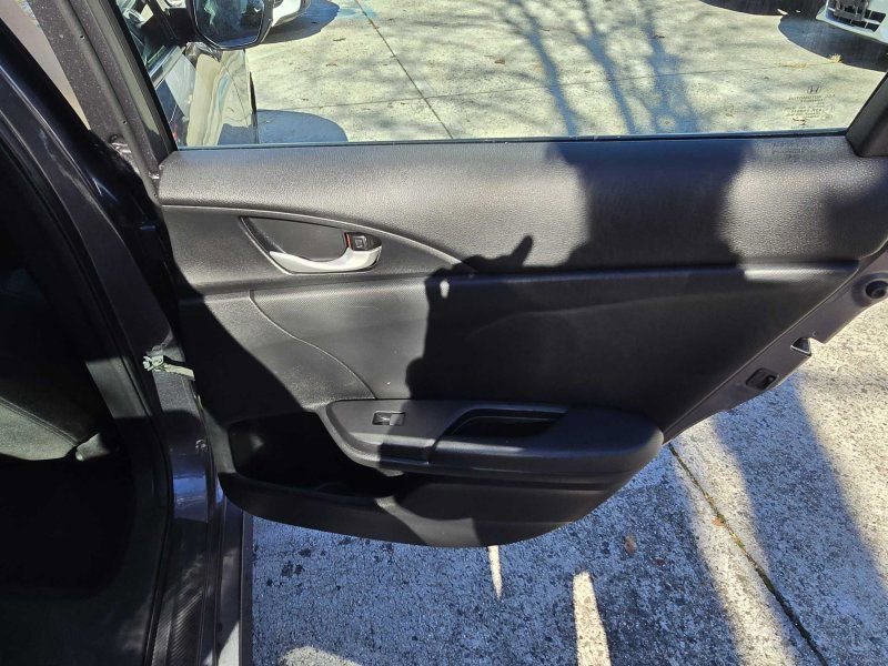 Used 2021 Honda Civic Sport image 31