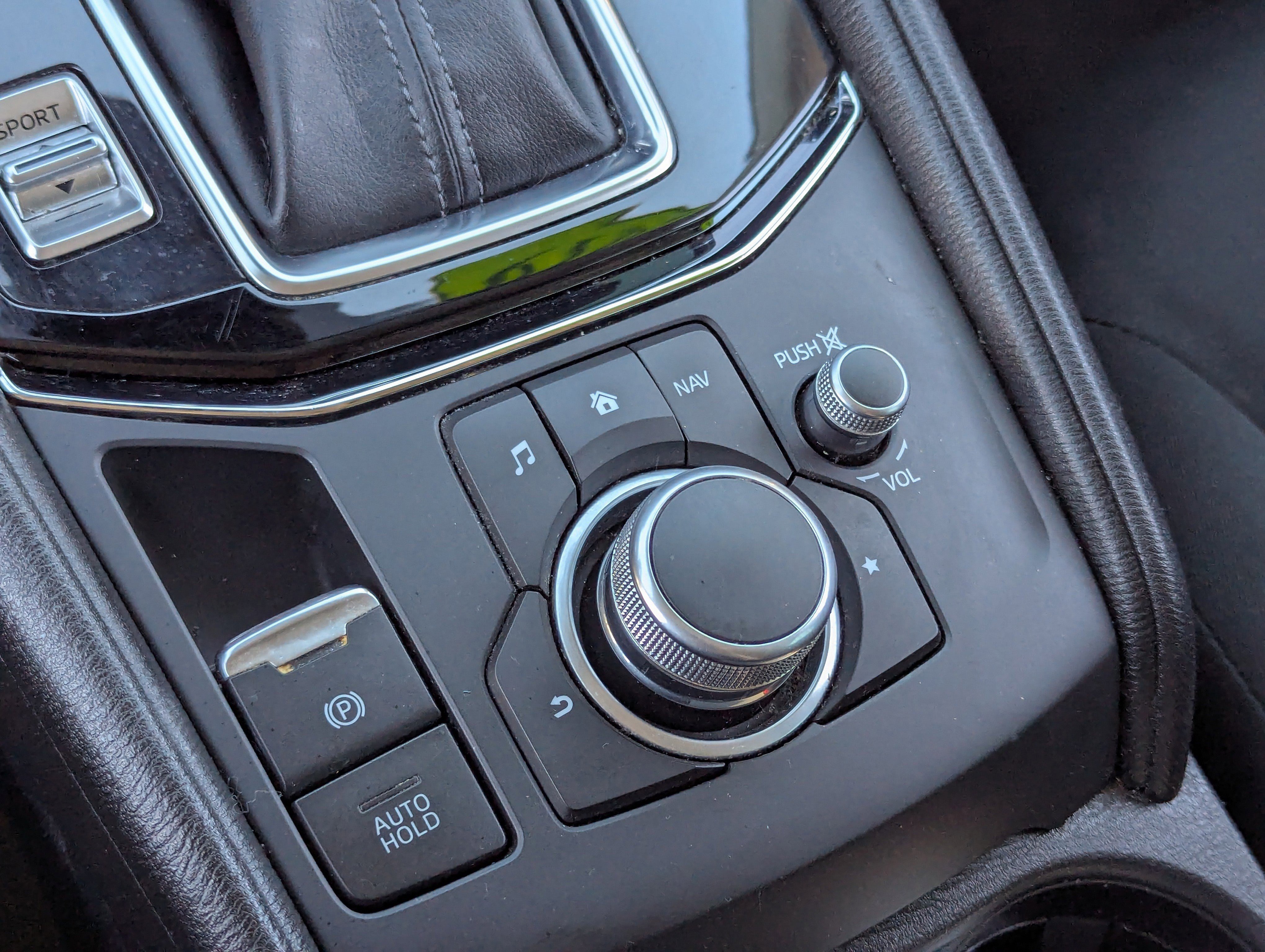 Used 2019 MAZDA CX-5 Sport image 23