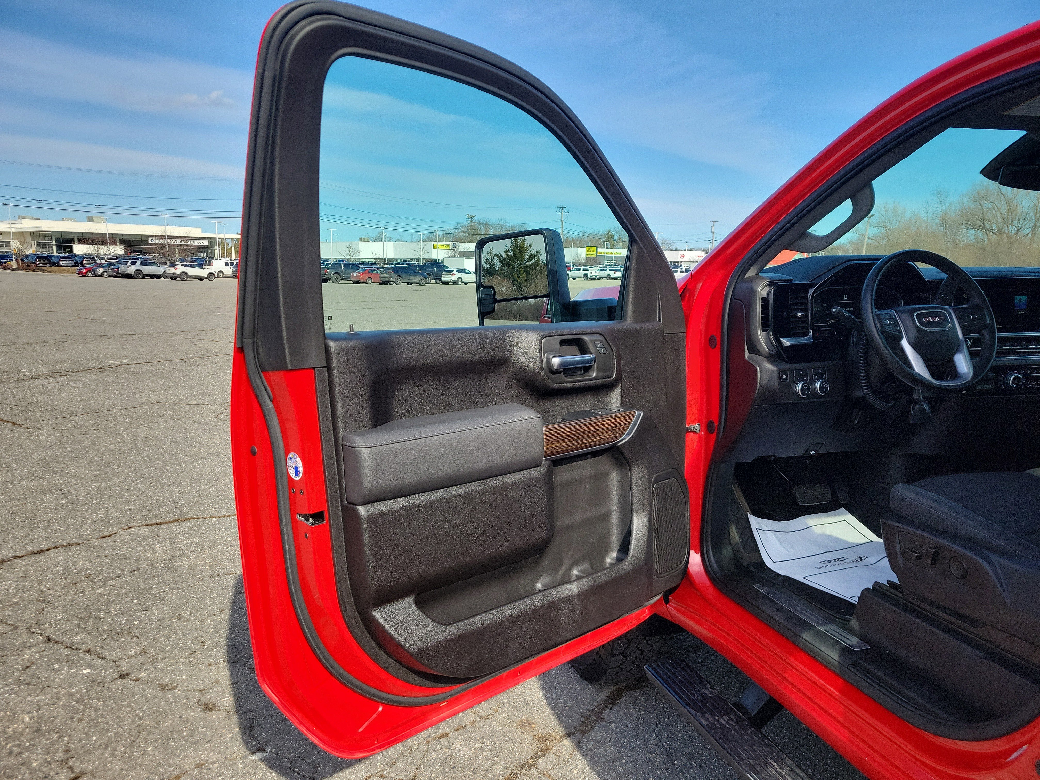 Certified 2024 GMC Sierra 2500 SLE w/ SLE Convenience Package AWD/4WD image 15