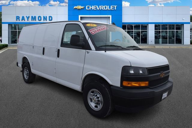 New 2025 Chevrolet Express 2500 w/ Driver Convenience Package image 11